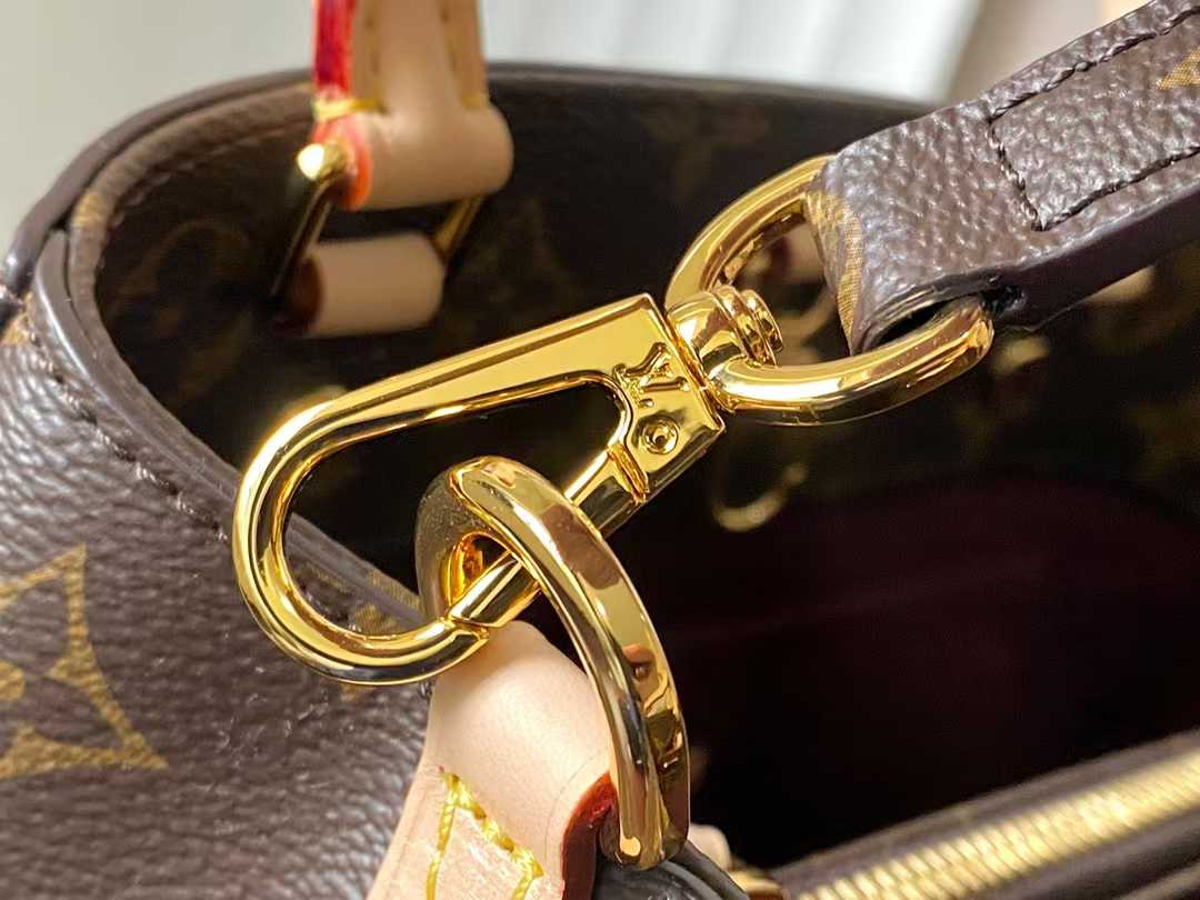 루이비통 몽테뉴 BB 금속 장식 사진