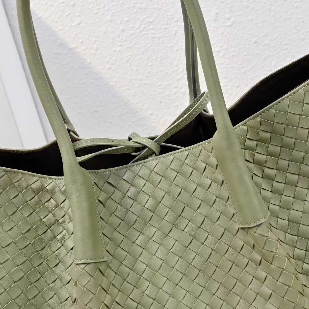 보테가베네타 피나코데카 디테일 사진