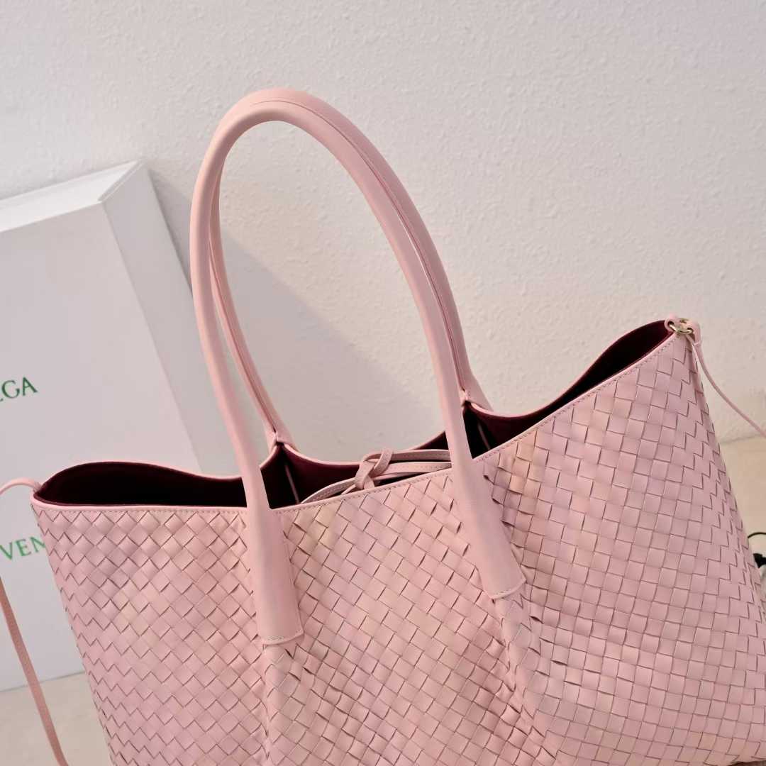 보테가베네타 피나코데카 디테일 사진