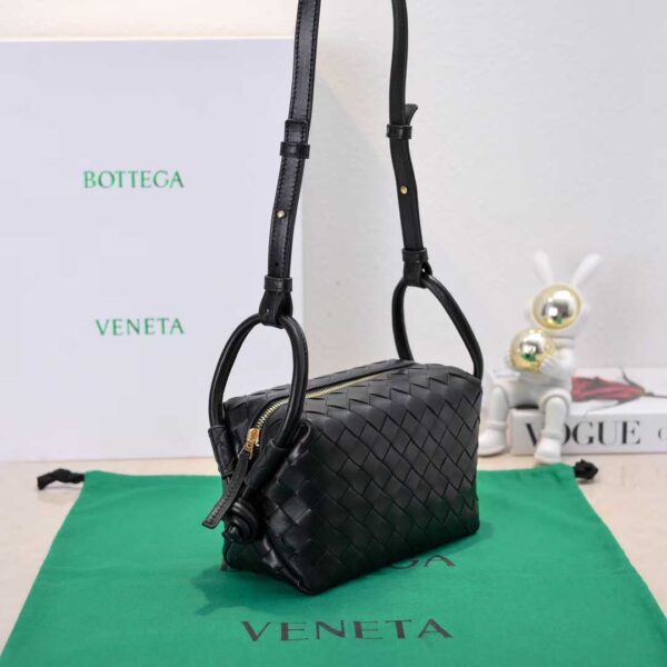 보테가베네타 미니 루프 카메라 백 (730832)