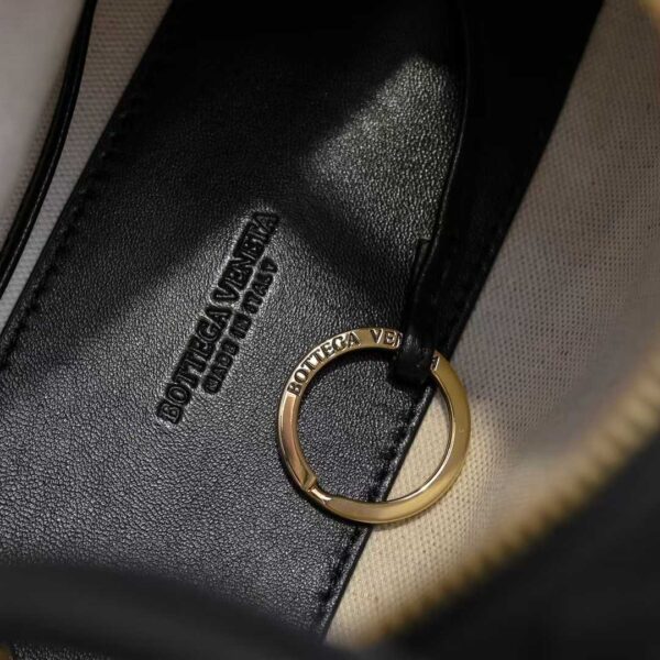 보테가베네타 미니 루프 카메라 백 (730832)