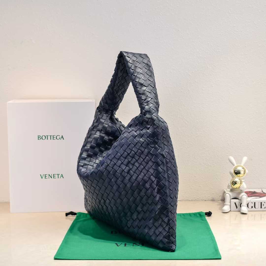 보테가베네타 라지 홉 측면 사진