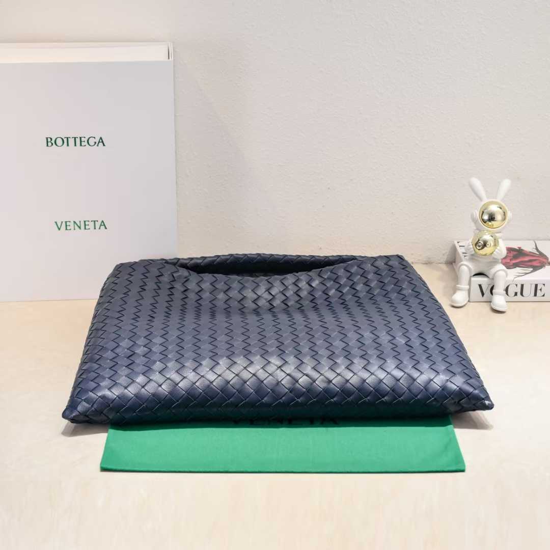 보테가베네타 라지 홉 바닥 사진